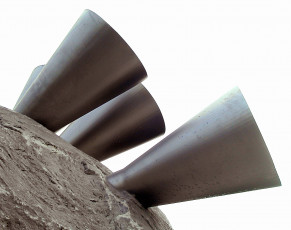 Lichtvanger 2001
Namense steen roestvast staal 300 x 300 x 200cm (gemeente Stein)